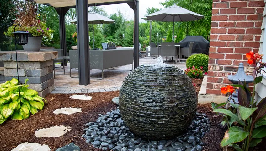 Sphere slate fountain